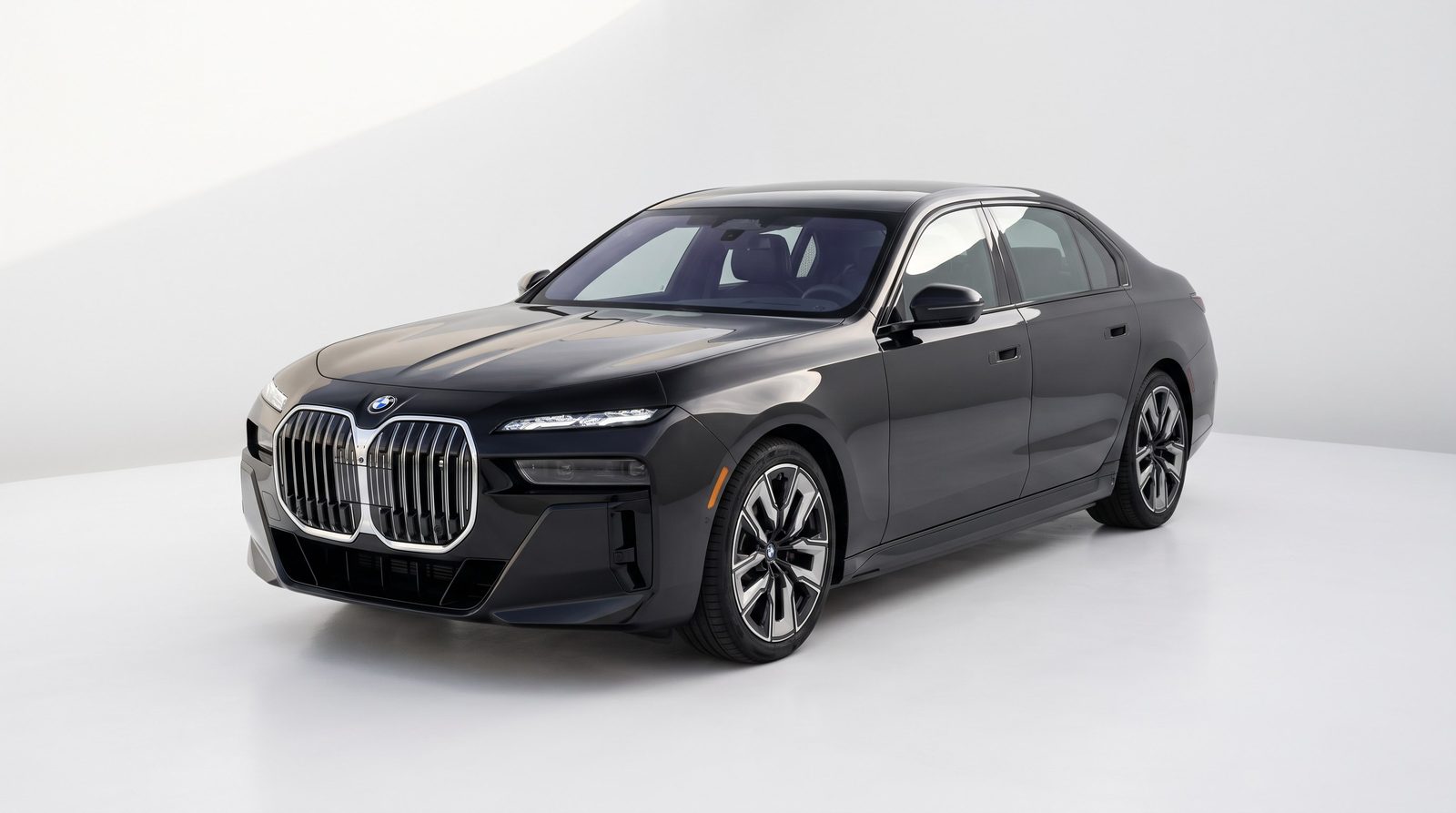 2026 BMW i7 — electric saloon chauffeur car